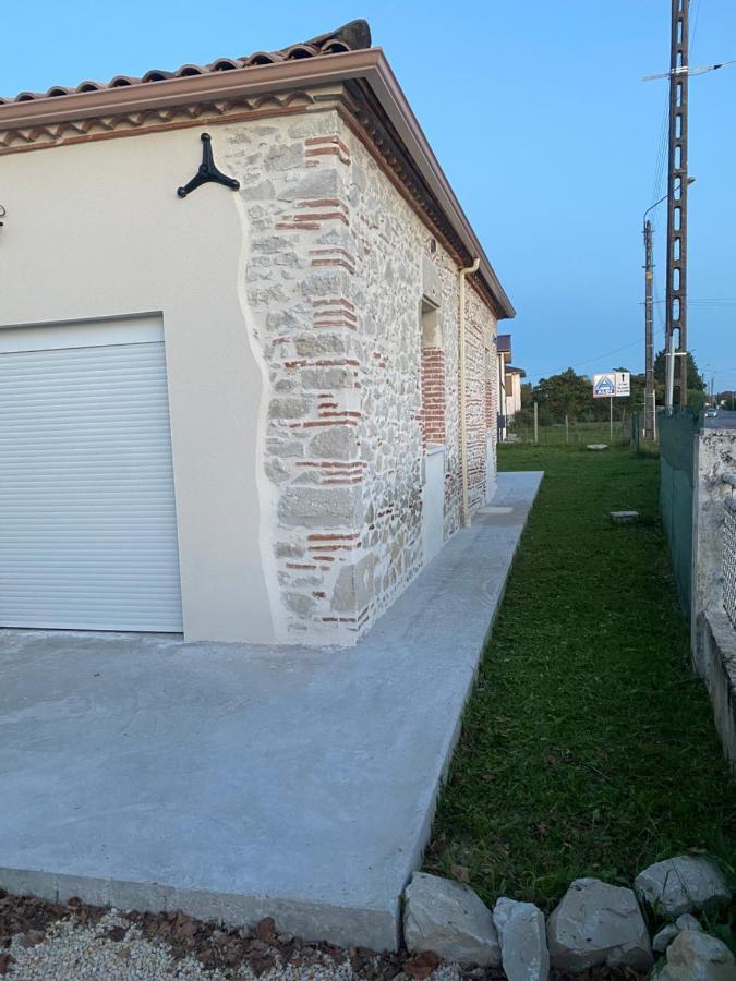 Le Cottage de Romas Villeneuve-sur-Lot Esterno foto